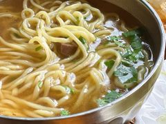 -超越海鲜屋(飞龙物业店)