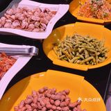 外滩附近超人气自助烤涮城