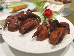 红烧乳鸽-光明招待所(邦凯科技园店)