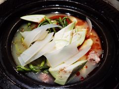 排骨锅-满兴咱妈烀饼铁锅炖(兰州北街店)