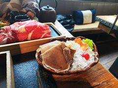 -湊湊火锅·茶憩(南京东路悦荟店)
