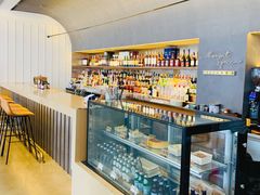 面包甜点陈列柜-慕境Moment Space·Fresh(33小镇店)