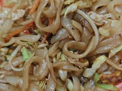 -蚝哥花姐湛江烤生蚝(美丽湾市场店)