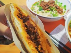 -铁蛋鸡汤刀削面(金水路店)
