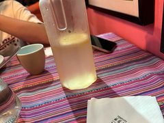 -香巴拉云南餐厅(华莱坞店)