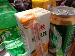 -运气牛自助酱大骨火锅(南京东路店)