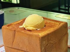 -绿茶餐厅(同成街华联店)
