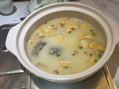 -如一鸡鲍鱼·粤式煲汤(长泰广场店)