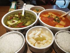 -渝是乎酸菜鱼(龙旗购物中心店)