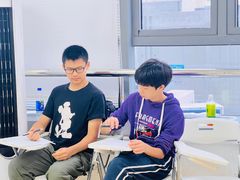 -蓝话筒·少儿成人演讲口才·主持朗诵·戏剧表演(大华第一坊店)