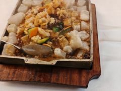 -品海楼·大连海胆锅贴馆(东港店)