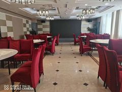 大堂-伊和园清真餐饮
