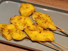 -街角等你.大连海鲜烧烤(西安路店)