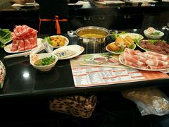 -呷哺呷哺(哈尔滨红博购物广场店)