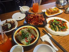 -隔壁老王·家常云南菜(花巷店)