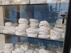 -上海仁爱医院口腔科 · 种植