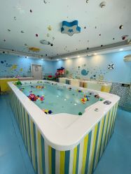 -乐悠游儿童游泳馆(宝安妇幼店)