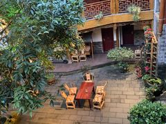 -华冠悠岚·庭院餐厅(青城后山店)