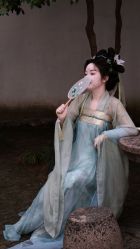 -一揽芳华汉服旗袍体验馆(拙政园店)
