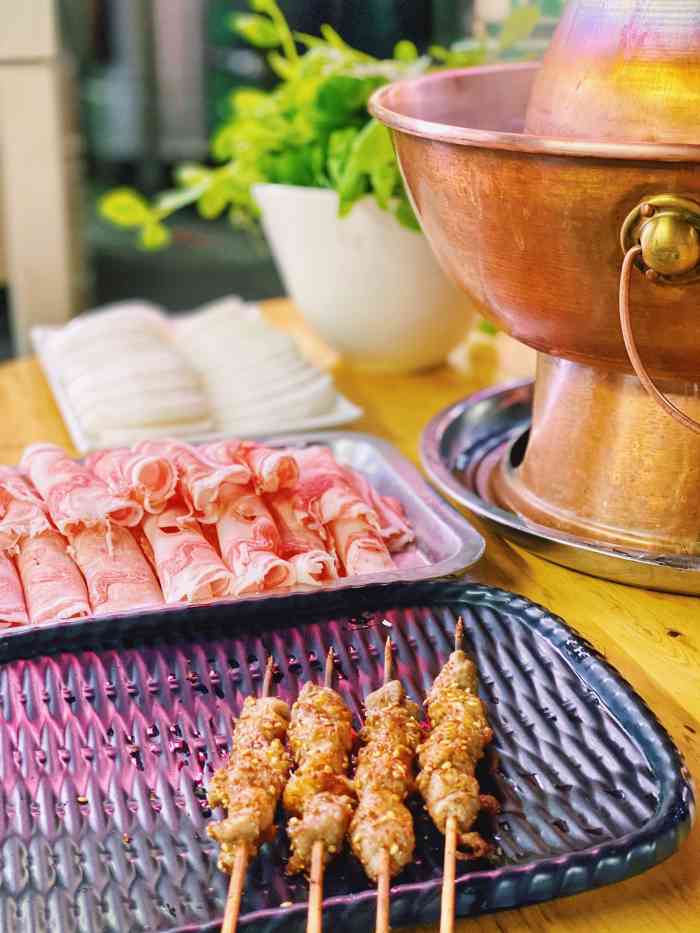 羊枪羊炮-"本来不太爱吃羊肉,第一次表哥带去吃味道惊.