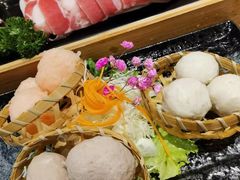 -湊湊火锅·茶憩(打浦桥日月光店)