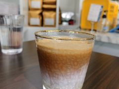 -游心咖啡(青山滨江店)