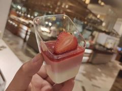 -济南香格里拉·咖啡泉自助餐厅