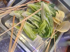 -钢管厂五区小郡肝串串香(蜀都万达店)