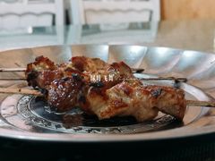 -烤肉小伙烤肉店