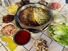 -储奇门鳝鱼火锅(总店)