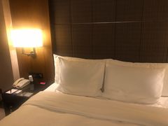 -上海滴水湖皇冠假日酒店