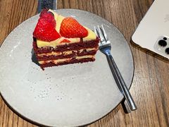 莓子红丝绒蛋糕-Wagas沃歌斯(北京君太百货店)