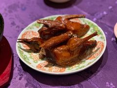 盐焗乳鸽-惠食佳·朱雀(东方商厦店)