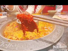 -晓宇重庆火锅(龙首店)