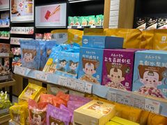 零售区-良品铺子(万象城店)