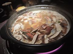 -芸鲜季·云南野生菌餐厅· 云南风物味研社(闵行店)