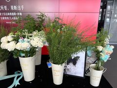 -天津波士信达奔驰4S店(卫津南路店)