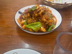 -胡子饮食店