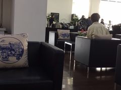 -奔驰上海利星(七宝店)