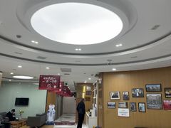 -雅悦齿科(顾村公园店)