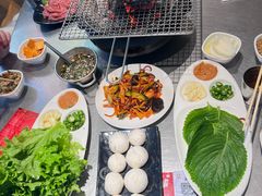 -合易泓烤肉•首创生椰大油边(宁山路店)