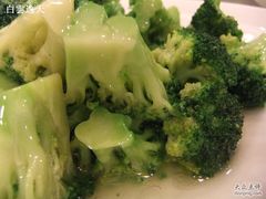 蒜蓉西兰花-金百万烤鸭店(马甸店)