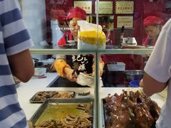 -王浩儿纪六孃甜皮鸭(乐山总店)
