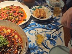 -川流不息·地道川菜·小龙虾(新松江路店)