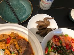 -鸽子侯·家宴·平价海鲜(绿地店)