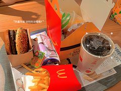 -麦当劳(融创茂店)
