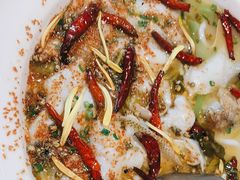 -渔语鱼酸菜鱼新川菜(来福士店)