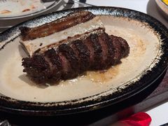 -Mogul Eatery·大亨餐酒馆