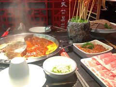 -井格重庆火锅(西直门凯德Mall店)