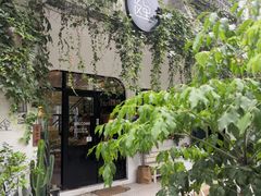 门面-彳亍咖啡·这里(水湾路店)
